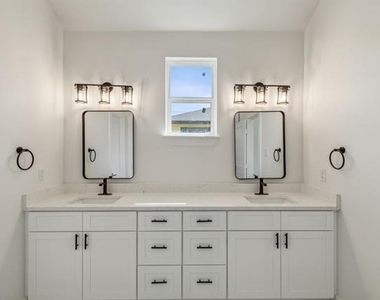4617 Pickett Street - Photo Thumbnail 7