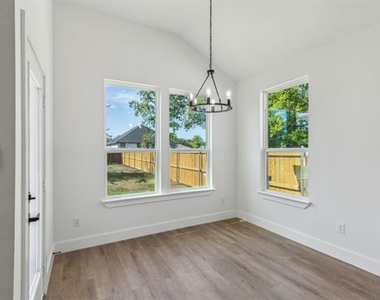 4617 Pickett Street - Photo Thumbnail 17