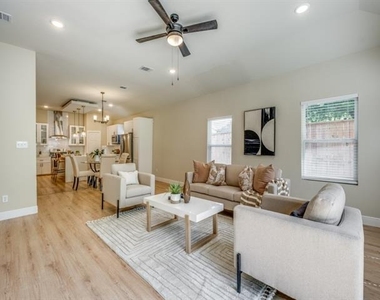 929 S Marlborough Avenue - Photo Thumbnail 5