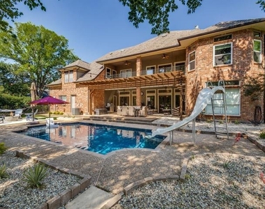 1908 Peninsula Drive - Photo Thumbnail 10