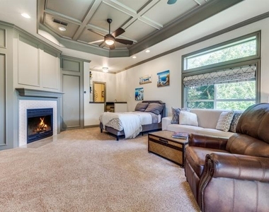 1908 Peninsula Drive - Photo Thumbnail 12