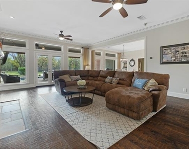 1908 Peninsula Drive - Photo Thumbnail 8