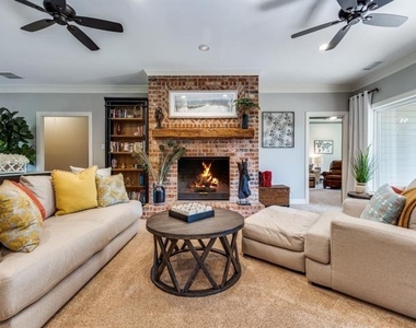 1908 Peninsula Drive - Photo Thumbnail 2
