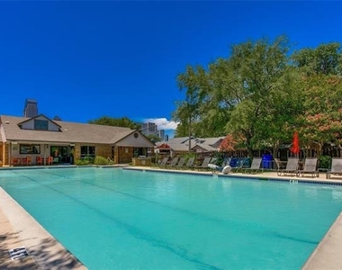 3110 Ross Avenue - Photo Thumbnail 34