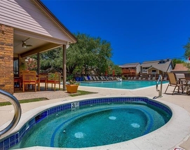 3110 Ross Avenue - Photo Thumbnail 33
