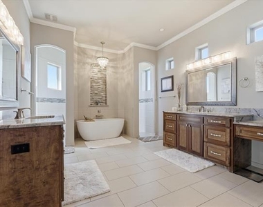 6630 Caliche Circle - Photo Thumbnail 15