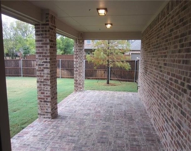 12723 Ridge Spring Drive - Photo Thumbnail 14