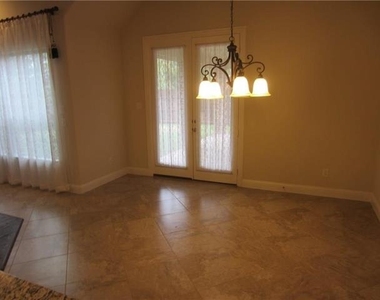 12723 Ridge Spring Drive - Photo Thumbnail 8