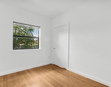 1111 S Akard Street - Photo Thumbnail 18