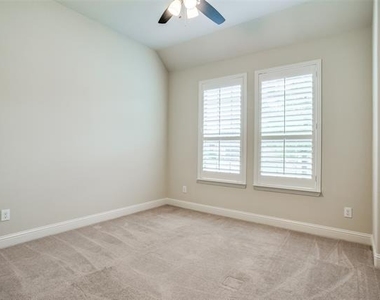2348 Mare Road - Photo Thumbnail 10