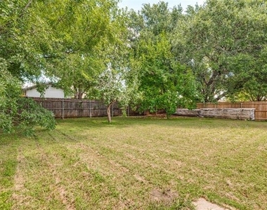 405 Myrtle Drive - Photo Thumbnail 21