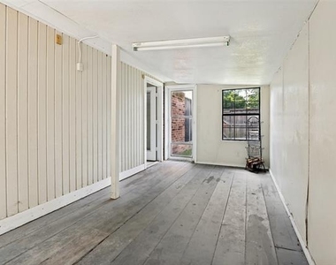 405 Myrtle Drive - Photo Thumbnail 19