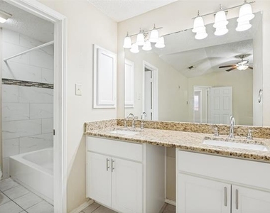 405 Myrtle Drive - Photo Thumbnail 15