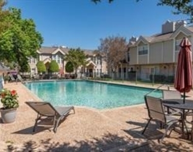 5881 Preston View Boulevard - Photo Thumbnail 11
