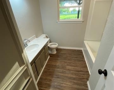 9857 County Road 745 - Photo Thumbnail 5