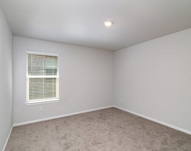 5813 Morrow Point Drive - Photo Thumbnail 14