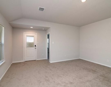 5813 Morrow Point Drive - Photo Thumbnail 8