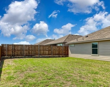 5813 Morrow Point Drive - Photo Thumbnail 19