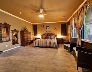 1413 Stone Mountain Parkway - Photo Thumbnail 21