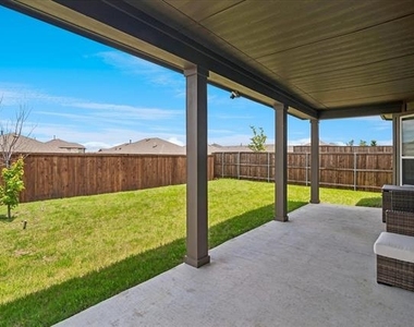 933 Brock Drive - Photo Thumbnail 25