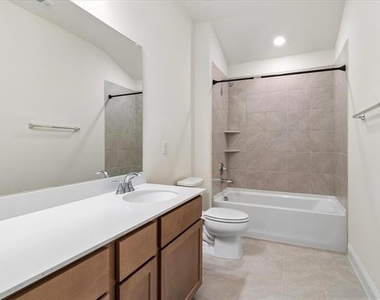 933 Brock Drive - Photo Thumbnail 22