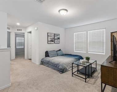 832 Lake Fletcher Road - Photo Thumbnail 7