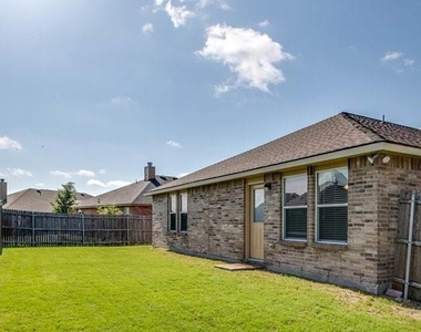 25 Larkspur Drive - Photo Thumbnail 36