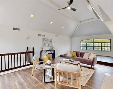 3965 Singleleaf Lane - Photo Thumbnail 12