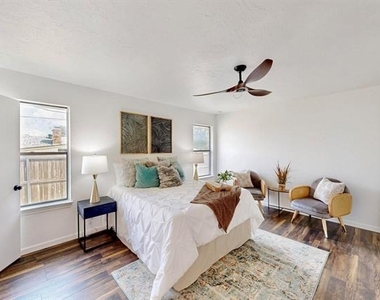 3965 Singleleaf Lane - Photo Thumbnail 15