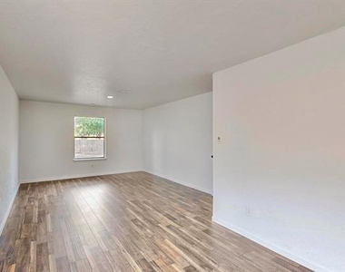 3965 Singleleaf Lane - Photo Thumbnail 28