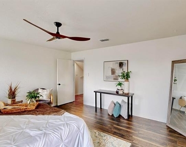 3965 Singleleaf Lane - Photo Thumbnail 20