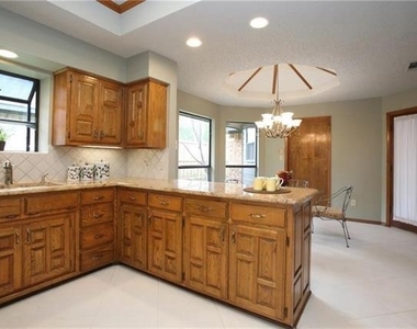 2127 Windy Ridge - Photo Thumbnail 2