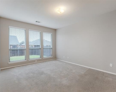 12913 Farmington Drive - Photo Thumbnail 10