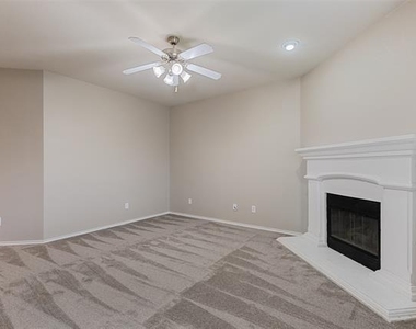 12913 Farmington Drive - Photo Thumbnail 4