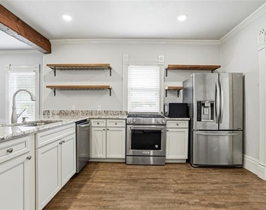 303 S Parvin Street - Photo Thumbnail 5