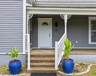 303 S Parvin Street - Photo Thumbnail 2