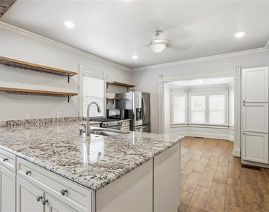 303 S Parvin Street - Photo Thumbnail 4