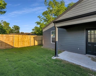 2212 Church Street - Photo Thumbnail 4