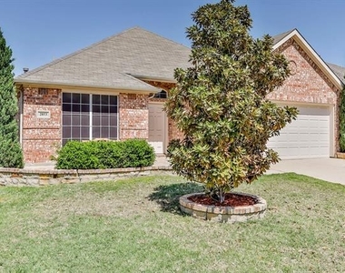 2853 Cascade Cove Drive - Photo Thumbnail 1