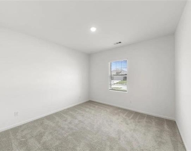 1829 Pueblo Street - Photo Thumbnail 3