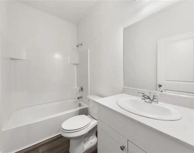 1829 Pueblo Street - Photo Thumbnail 2