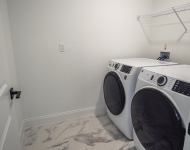 171 Se Birch Terrace - Photo Thumbnail 19