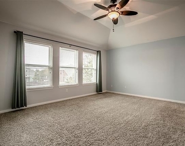 15650 Brookwood Drive - Photo Thumbnail 21