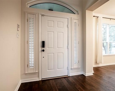 15650 Brookwood Drive - Photo Thumbnail 3