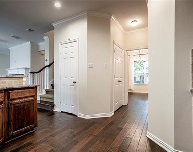 15650 Brookwood Drive - Photo Thumbnail 13