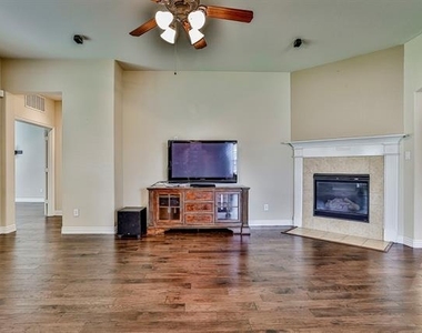 223 Aspen Lane - Photo Thumbnail 12