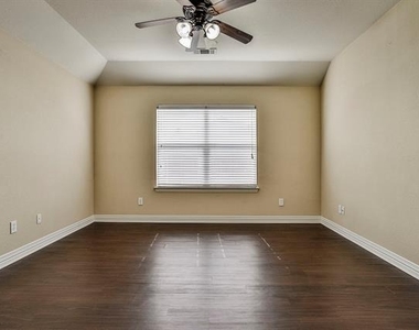 223 Aspen Lane - Photo Thumbnail 22