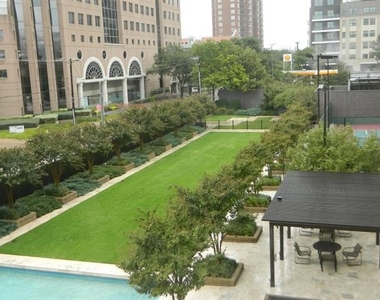 3030 Mckinney Avenue - Photo Thumbnail 35