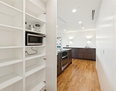3030 Mckinney Avenue - Photo Thumbnail 20