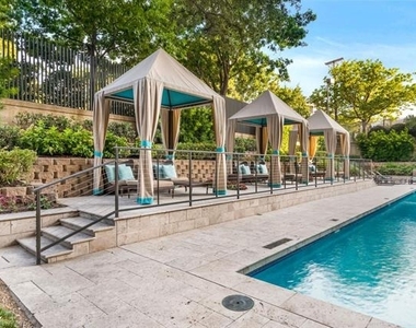 3030 Mckinney Avenue - Photo Thumbnail 37